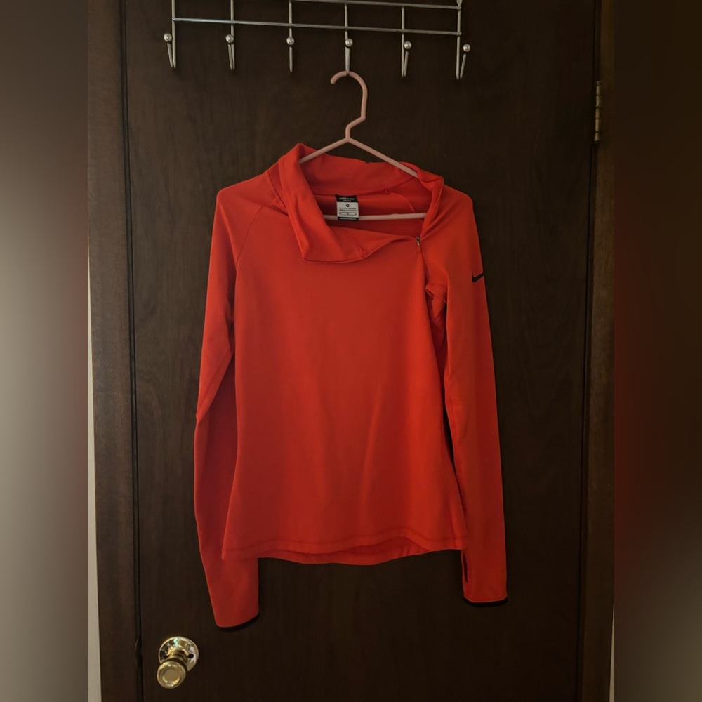 Nike Pro Activewear Top size medium